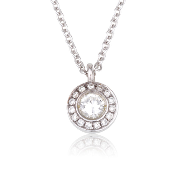Dazzling diamond cluster necklace