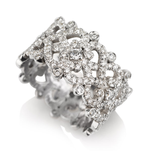 Joanna - embroidered eternity band with diamonds pave