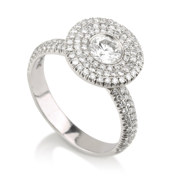 Imperial elegant diamond signet ring