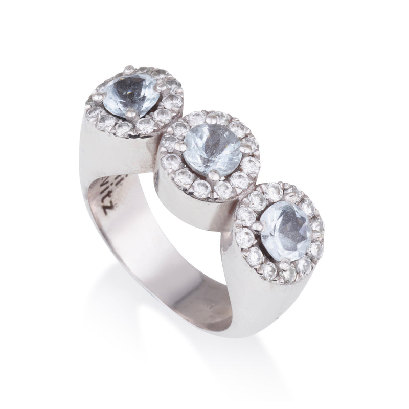 Royal three stone solitaire ring