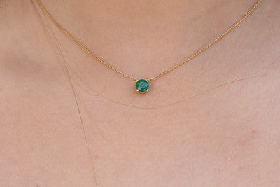 Emerald Accent necklace | four prong setting